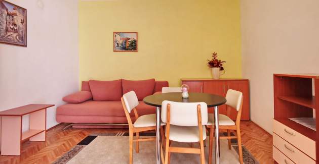 Apartment Devcic - Sea View, 40 m from Sea