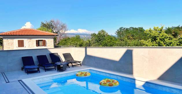 Appartamento di lusso Bonum 3 – piscina privata