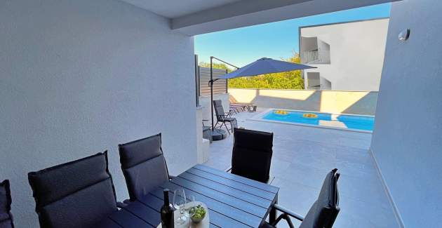 Appartamento di lusso Bonum 3 – piscina privata