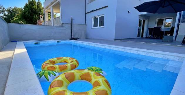 Appartamento di lusso Bonum 3 – piscina privata
