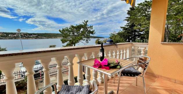 Apartman Tiha Lili 1 – 10 m od plaže, pogled more