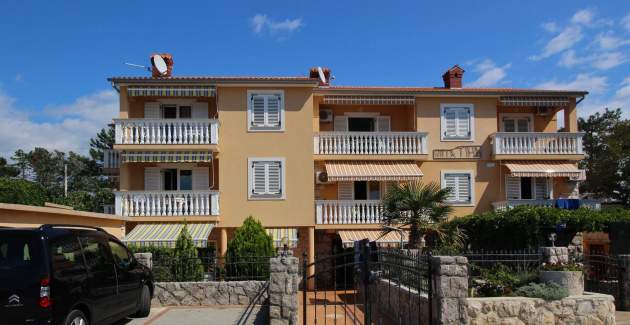Apartman Tiha Lili 1 – 10 m od plaže, pogled more