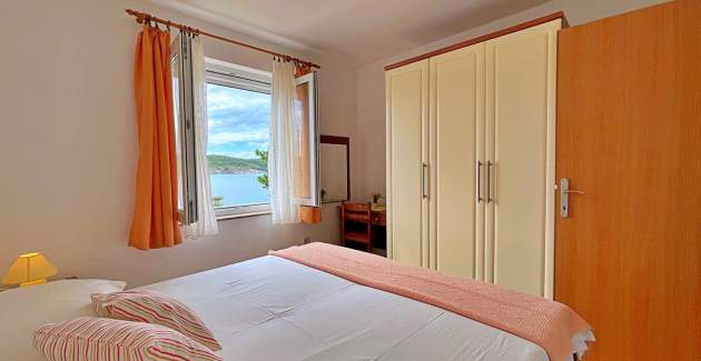 Apartman Tiha Lili 1 – 10 m od plaže, pogled more