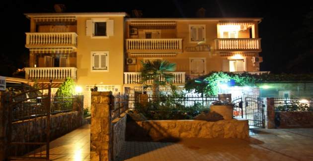 Appartamento Tiha Lili 3 – 10 m dalla spiaggia, vista mare