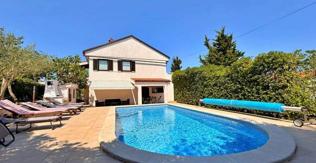 Apartment Zeljko A2 with Pool