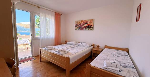 Apartment Dragica A2 – Sea View and Balcony