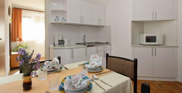 Appartamento Dragica A2 – Vista mare e balcone