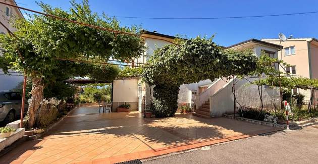 Apartment Dragica A4 – Sea View and Balcony