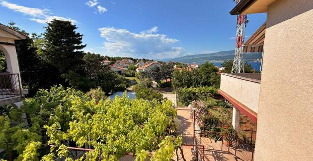 Apartment Dragica A4 – Sea View and Balcony
