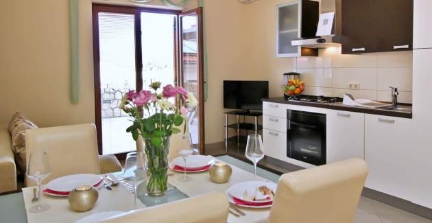 Appartamento Ivanka A4 – 180 m dal mare