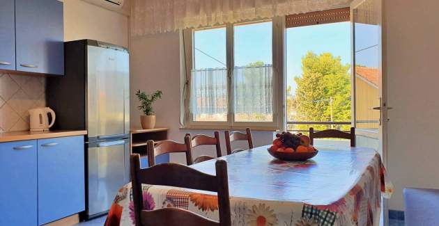 Appartamento Jakominic – 400 m dal mare