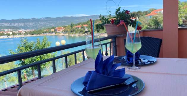 Appartamento Koraljka 3 – Vista mare