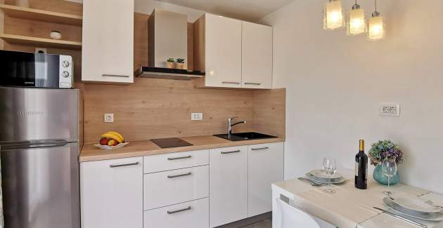 Monolocale Kristijan More