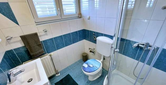 Appartamento Neptun 2 – Vista mare, 20 m dal mare