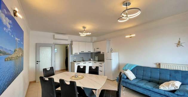 Appartamento Neptun 2 – Vista mare, 20 m dal mare