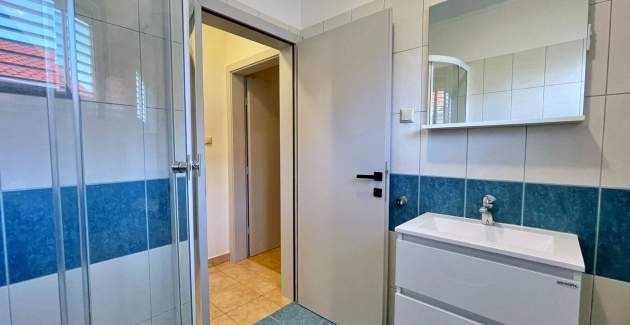Appartamento Neptun 2 – Vista mare, 20 m dal mare