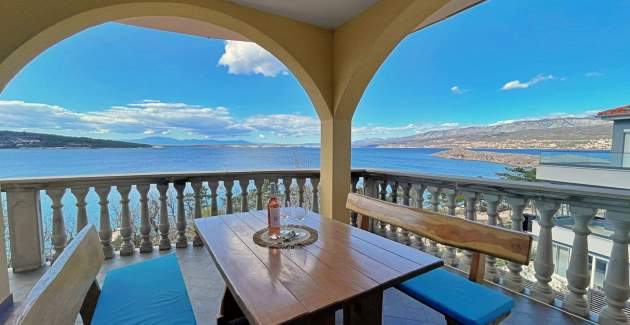 Appartamento Neptun 2 – Vista mare, 20 m dal mare