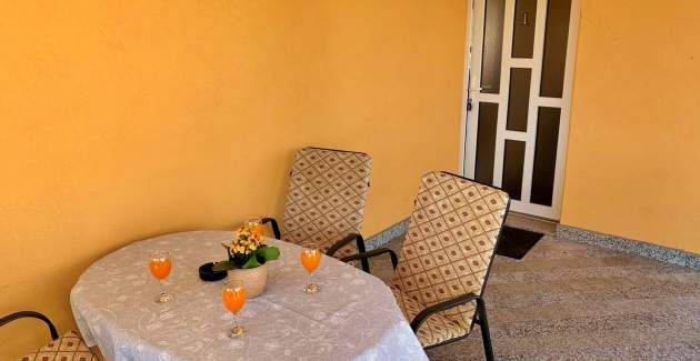 Appartamento Nevenka 1 – Vista mare, 70 m dal mare