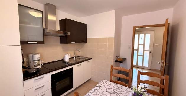 Apartment Nevenka 1 – Sea View, 70 m from Sea