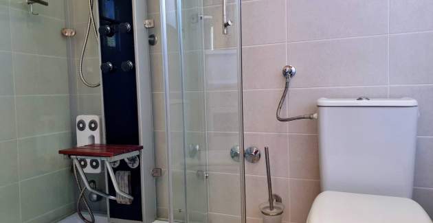 Appartamento Nevenka 1 – Vista mare, 70 m dal mare