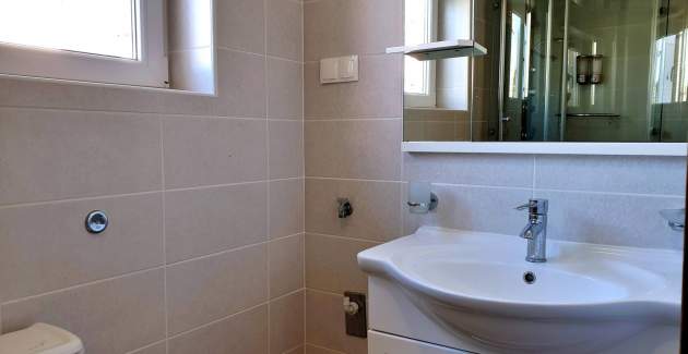 Appartamento Nevenka 1 – Vista mare, 70 m dal mare