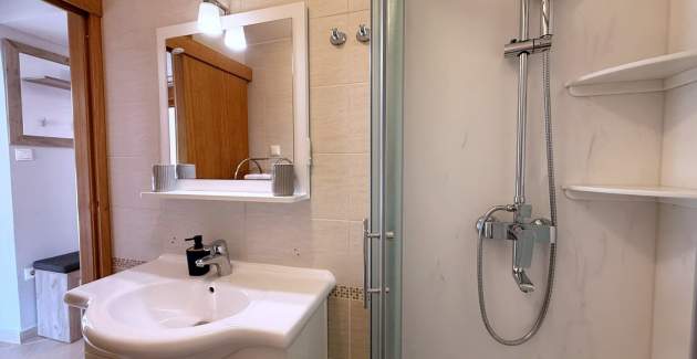 Apartment Nevenka 2 – 70 m from the Sea