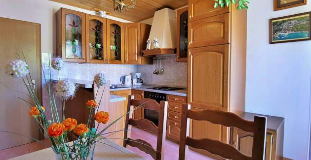 Appartamento Nevenka 3 – Vista mare, 70 m dal mare