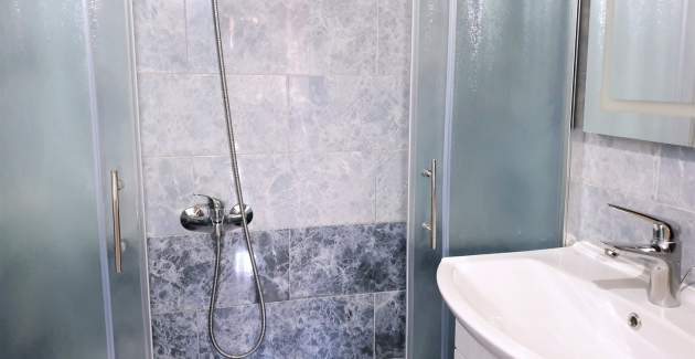 Appartamento Nevenka 3 – Vista mare, 70 m dal mare