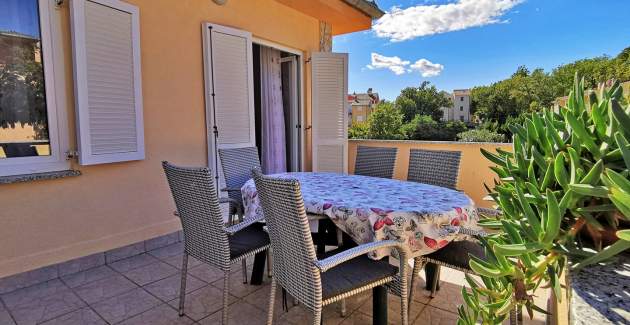 Appartamento Nevenka 3 – Vista mare, 70 m dal mare