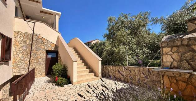 Apartment Nevenka P. – Sea View, 130 m from Sea