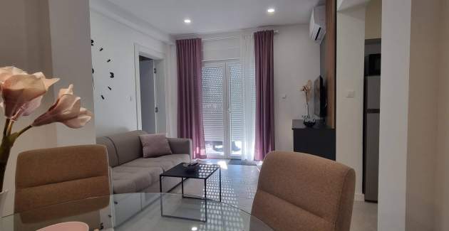 Apartman Punta Šilo B3 – bazen i pogled more
