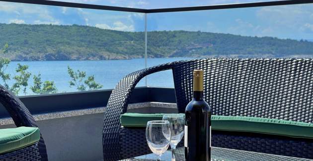 Apartman Punta Šilo A9 – bazen i pogled more
