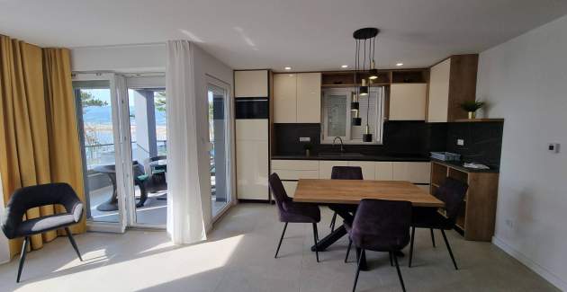 Apartman Punta Šilo A1 – bazen i pogled more