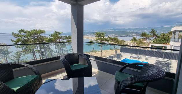 Apartman Punta Šilo A5 – bazen i pogled more