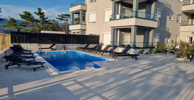 Apartman Punta Šilo B5 – bazen i pogled more