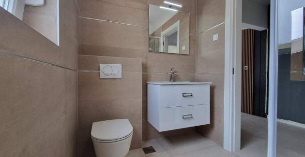 Apartman Punta Šilo B5 – bazen i pogled more