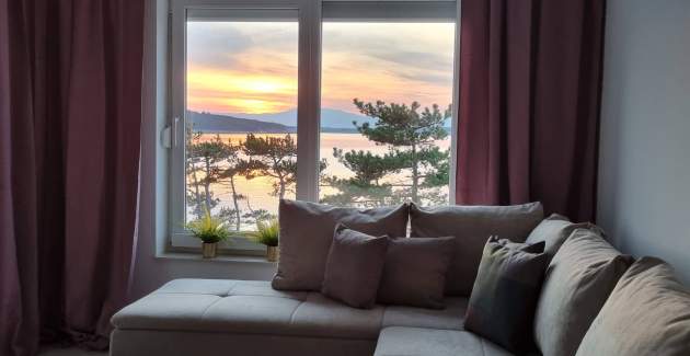 Apartman Punta Šilo B5 – bazen i pogled more