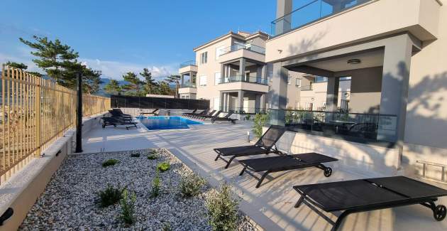 Apartman Punta Šilo B5 – bazen i pogled more