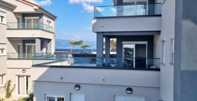 Apartman Punta Šilo A7 – bazen i pogled more