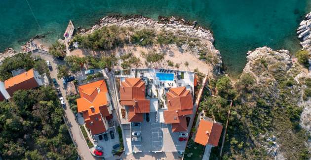 Apartman Punta Šilo B1 – bazen i pogled more