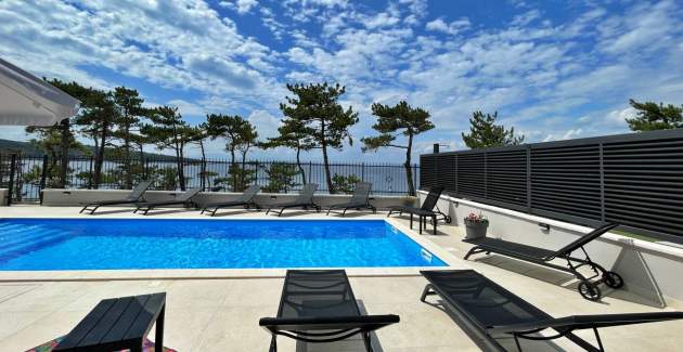 Apartman Punta Šilo B1 – bazen i pogled more
