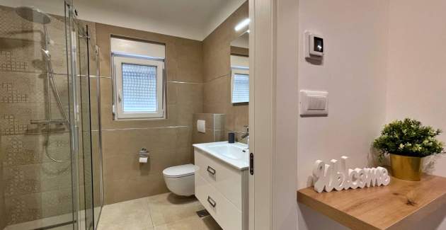 Apartman Punta Šilo B1 – bazen i pogled more