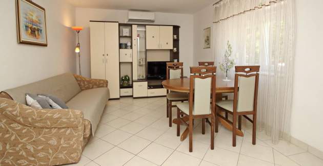 Appartamento Radosna 1 – 300 m dal mare