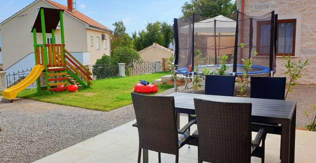 Appartamento Rebeka 2 – 160 m dal mare, balcone