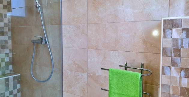 Appartamento Rebeka 2 – 160 m dal mare, balcone