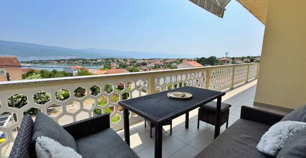 Appartamento Rozi – vista mare e balcone