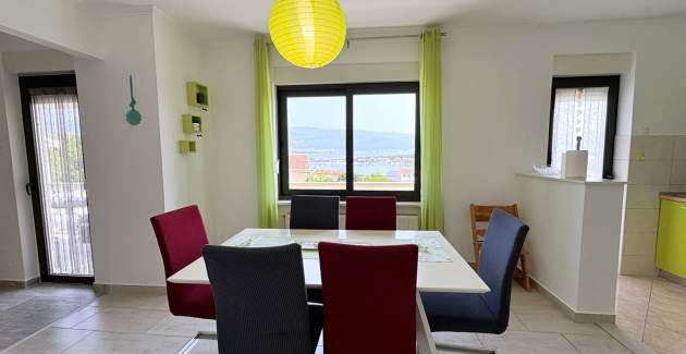 Appartamento Rozi – vista mare e balcone