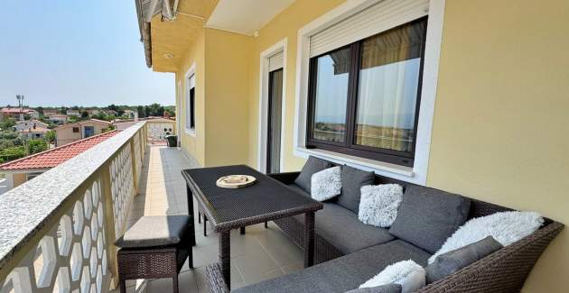 Appartamento Rozi – vista mare e balcone
