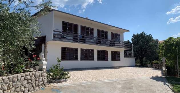 Appartamento Volaric A7 – 160 m dal mare