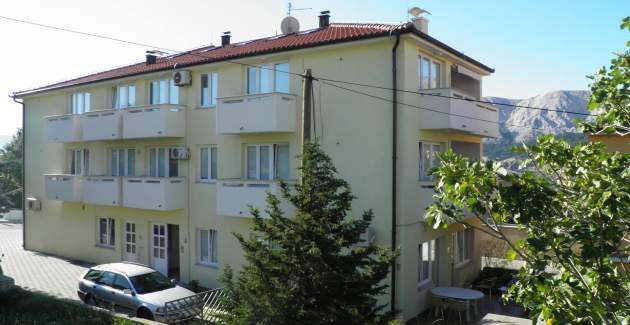 Apartman Brnic AQ 3 – s Balkonom, 90 m od Plaže